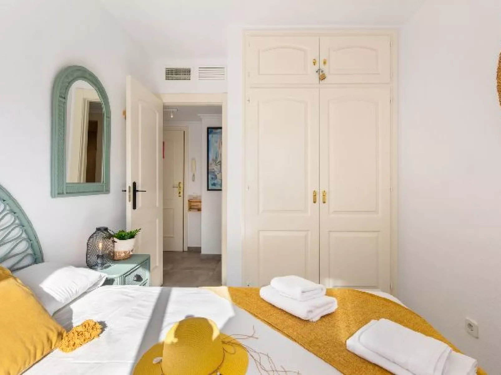 Apartment Topacio 1 - Plusholidays - Image-tags.info