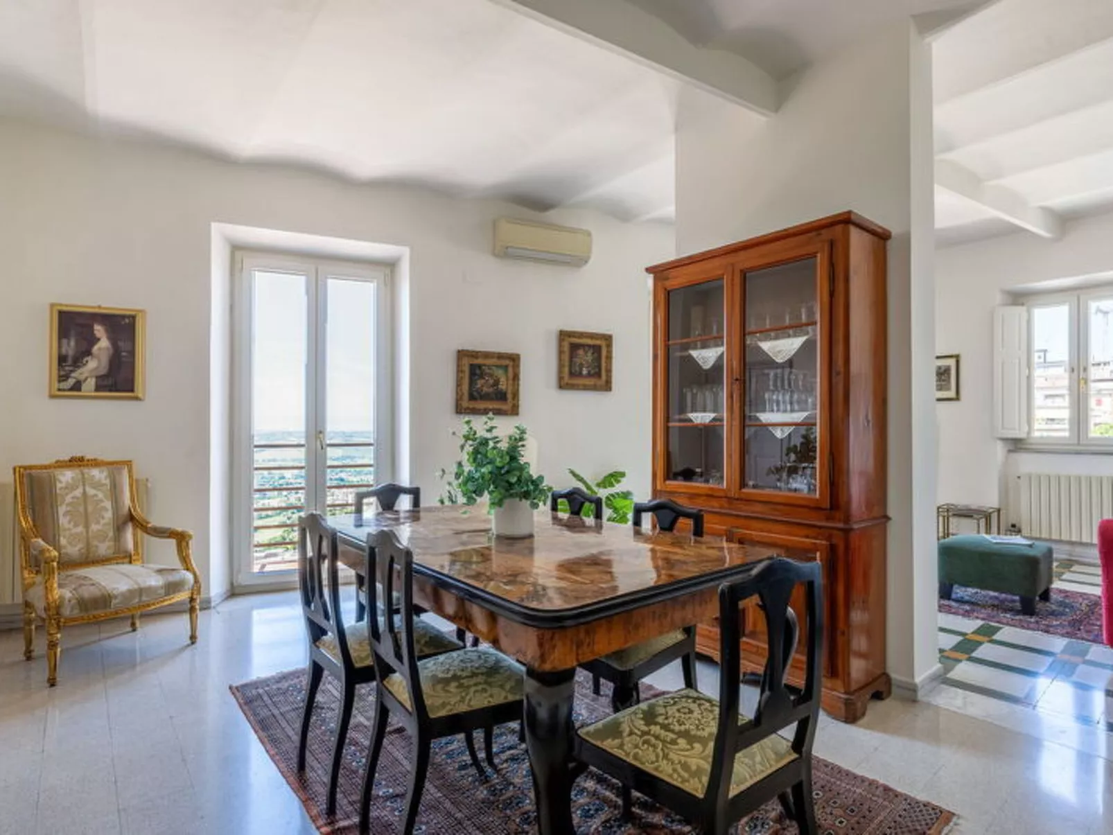 Operapartment - Binnen