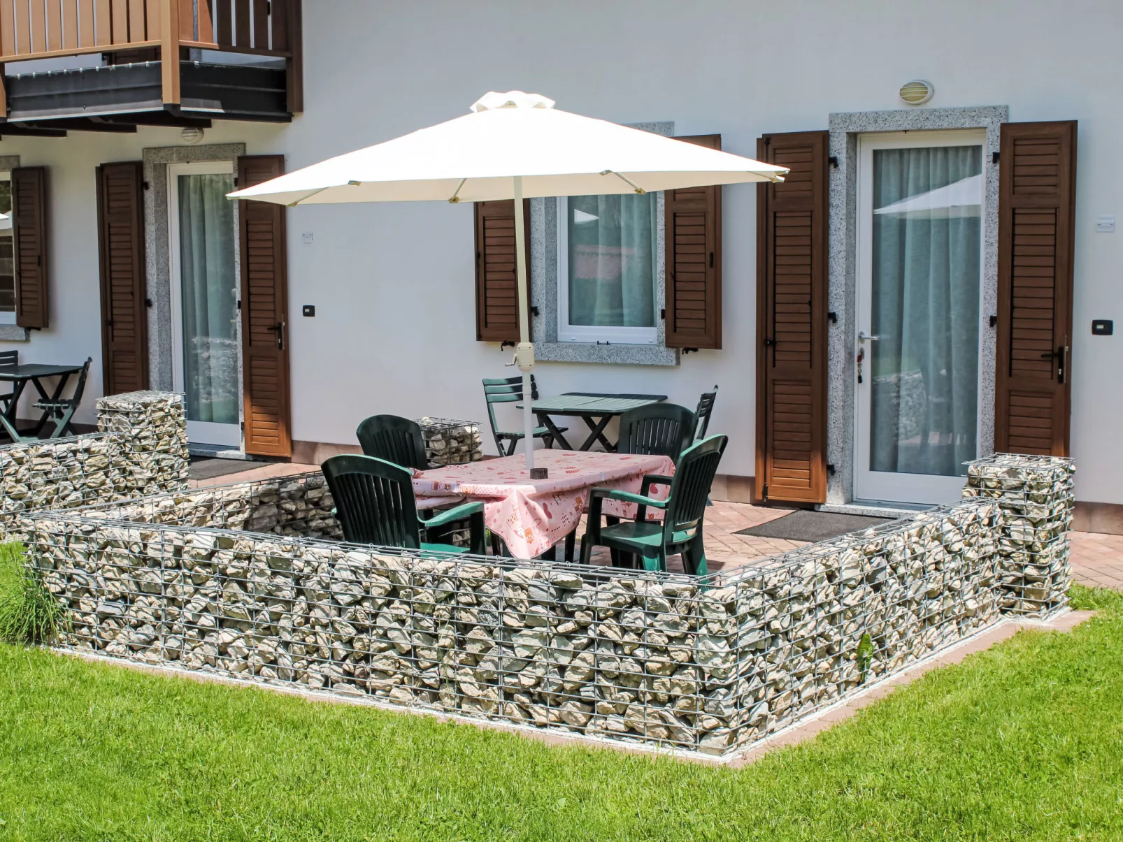 Apartments Lilia n°1 - Buiten