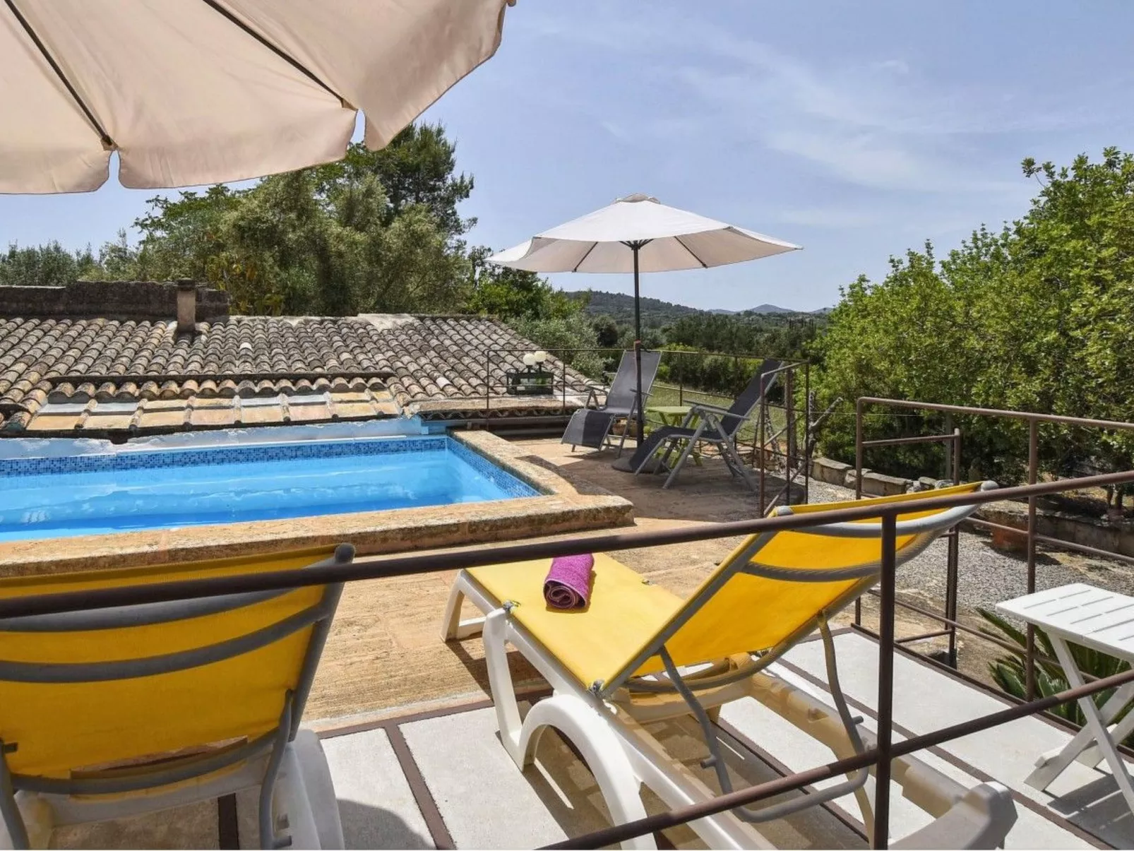 MONTSERRAT  ( SON PERETO ) - Buiten