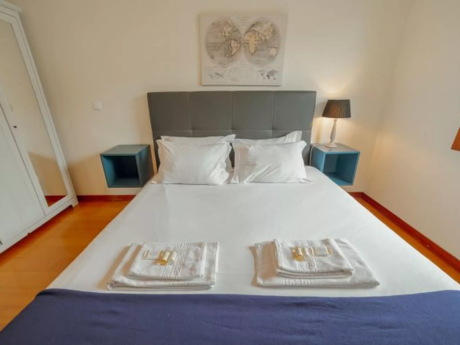 DOWNTOWN DELUXE 6 by VACATIONY - Binnen