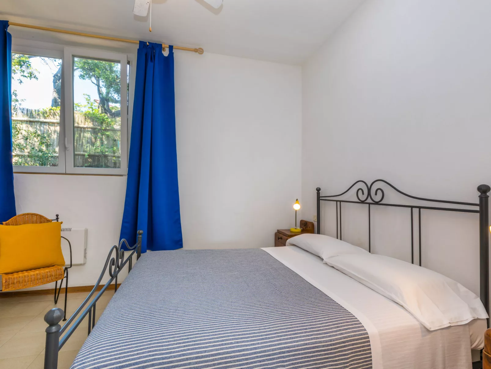 Il Giardino sul Mare - Binnen