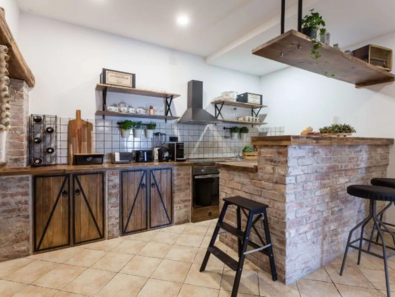 Villa Royal with heated pool - Image-tags.info