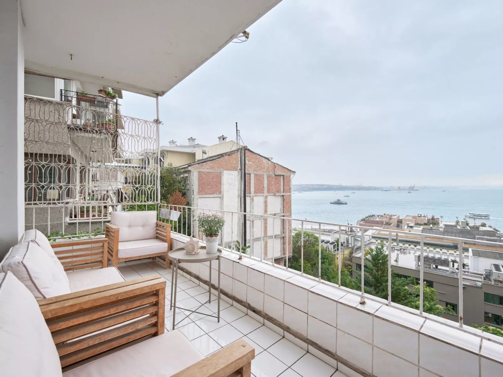 Wohnung mit Blick auf die Halbinsel von Istanbul - Binnen