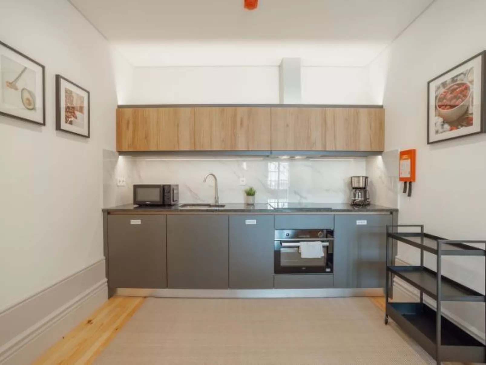 HEART OF PORTO APARTMENT E DUPLEX by VACATIONY - Binnen