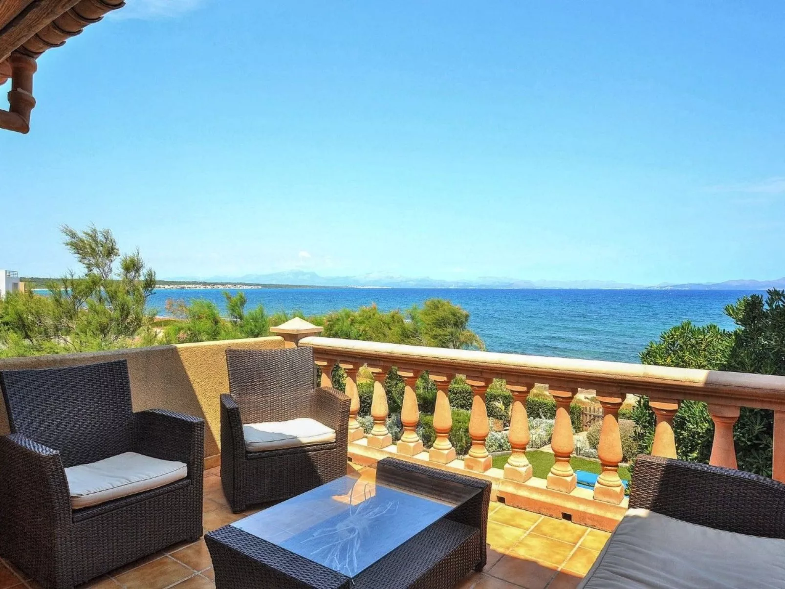 Gemütliches Ferienhaus in Urbanització S'estanyol mit Privatem Pool - Binnen