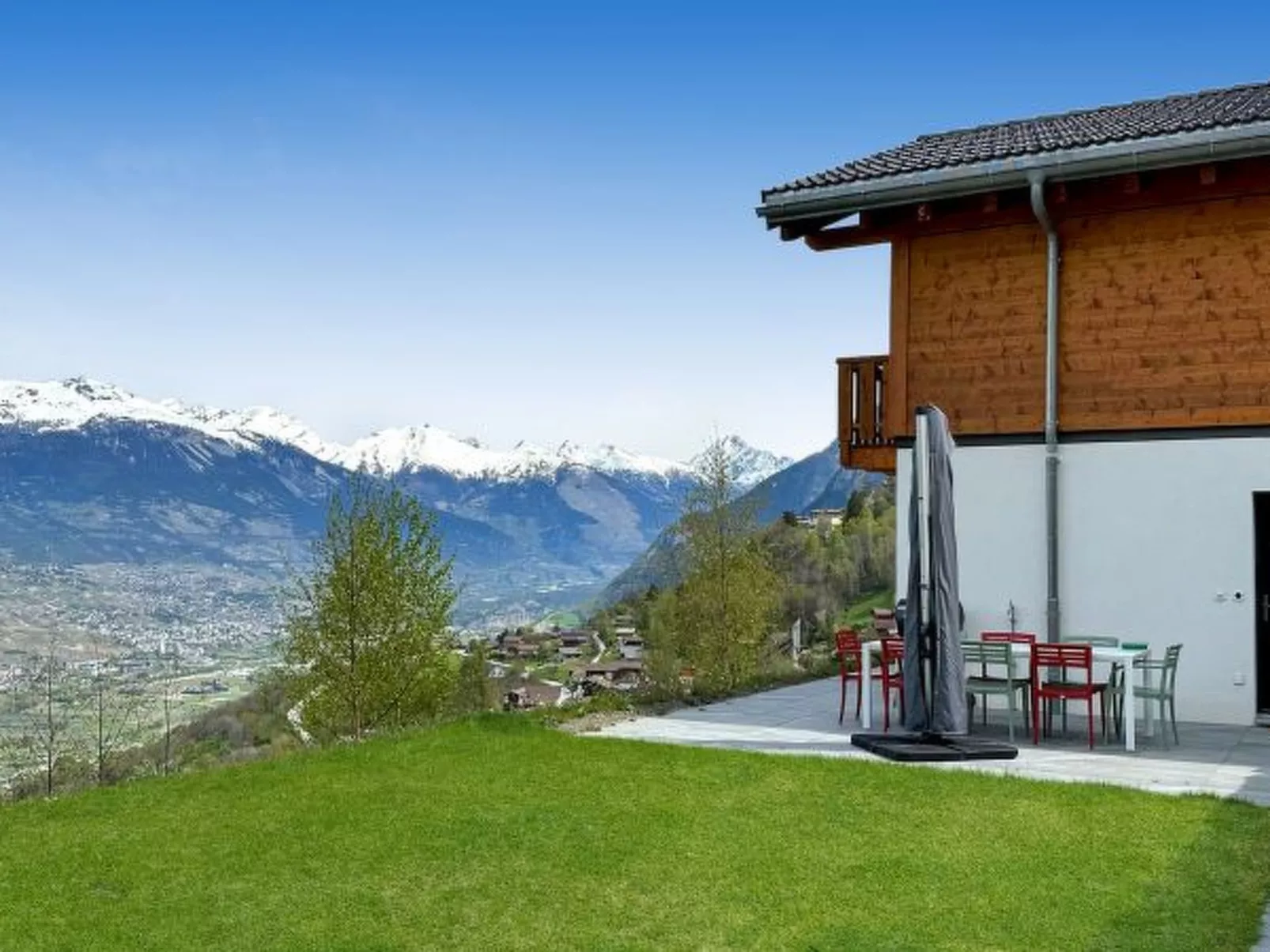 My Mountain Paradise in the Swiss Alps - Buiten