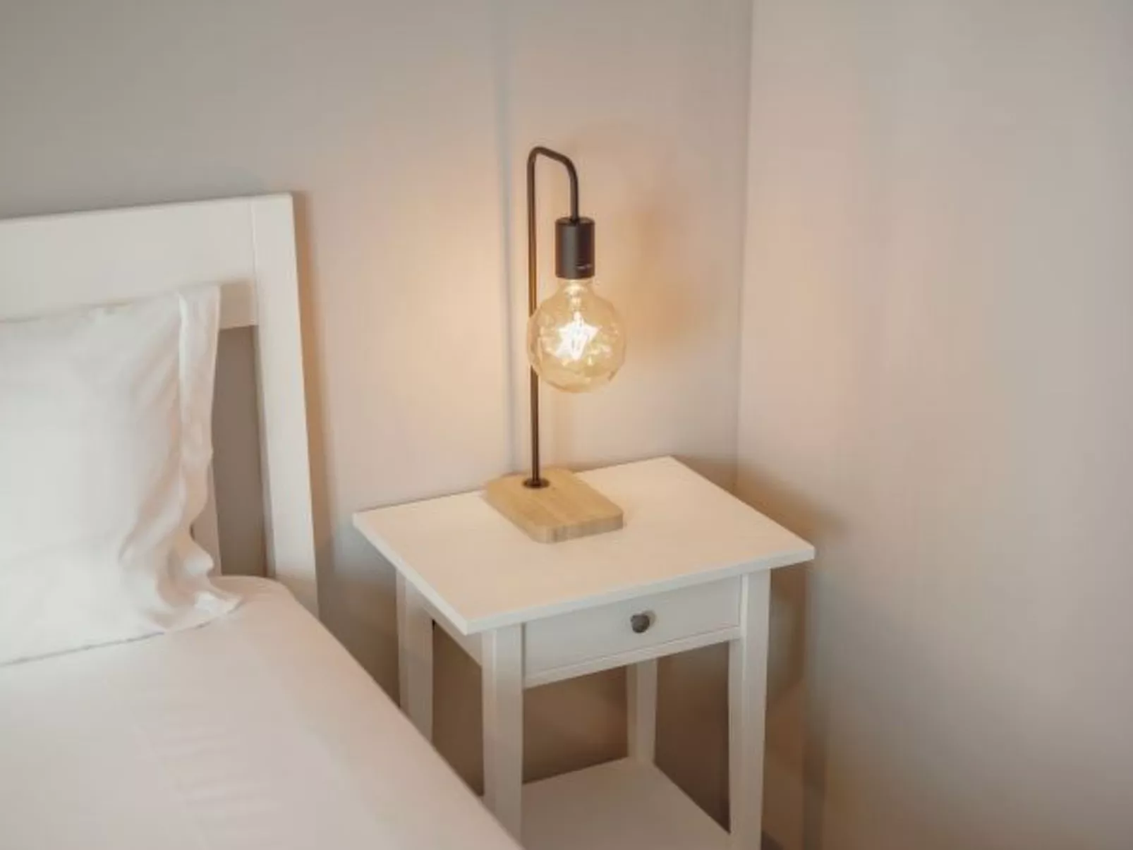 CRYSTAL PALACE GARDEN STYLISH APARTMENT - Binnen