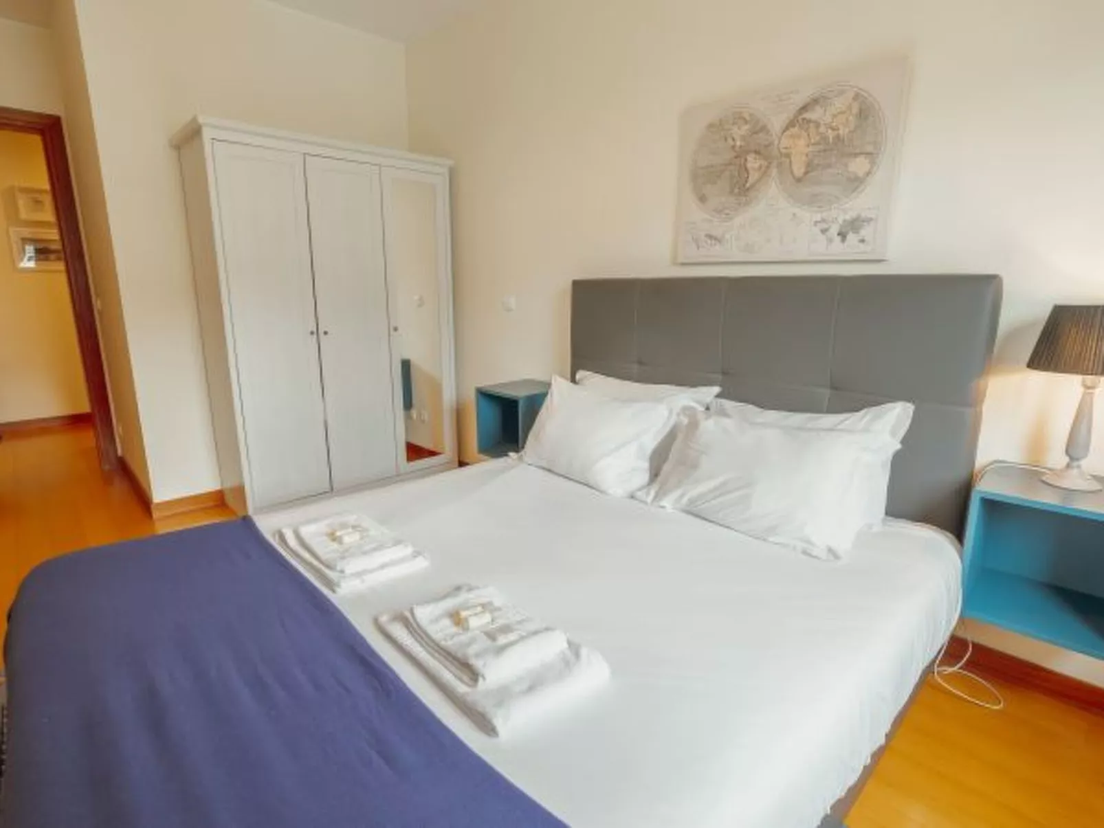 DOWNTOWN DELUXE 6 by VACATIONY - Binnen