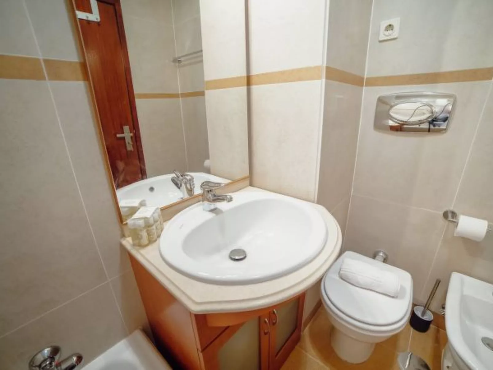 BRIGHT BOAVISTA by VACATIONY - Binnen