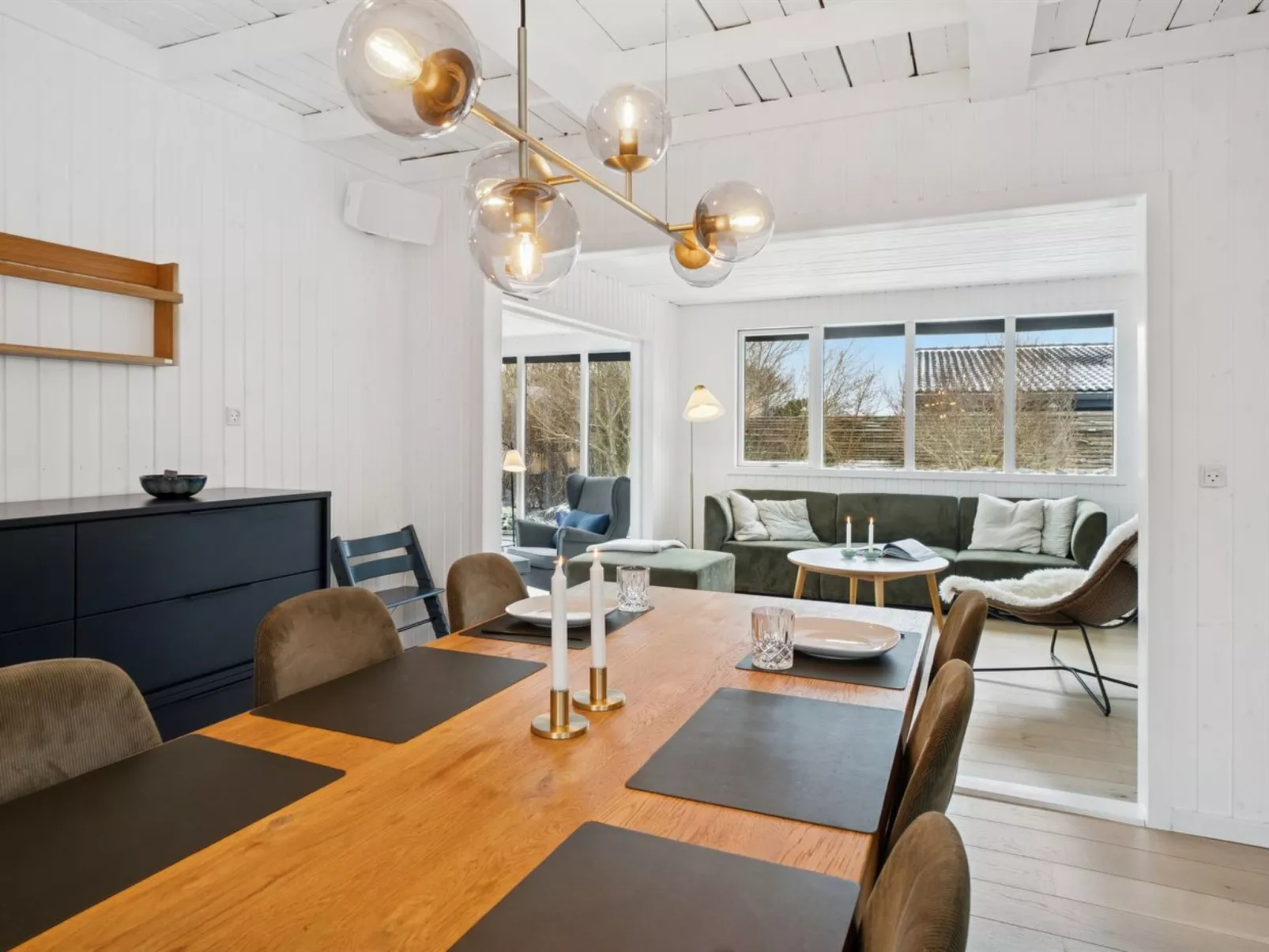 "Manko" - 250m from the sea - Binnen