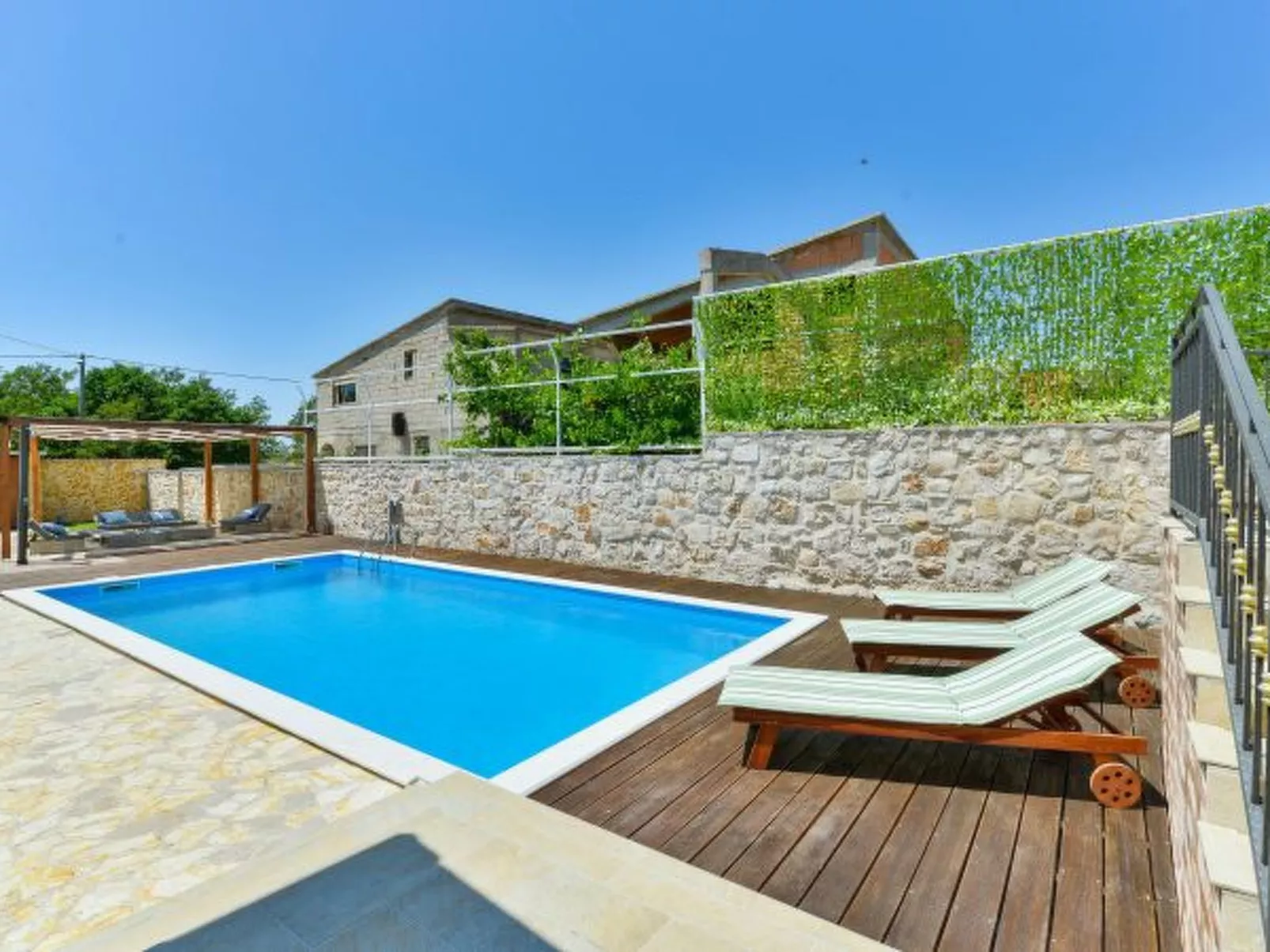 Stone villa Anita with pool - Image-tags.info