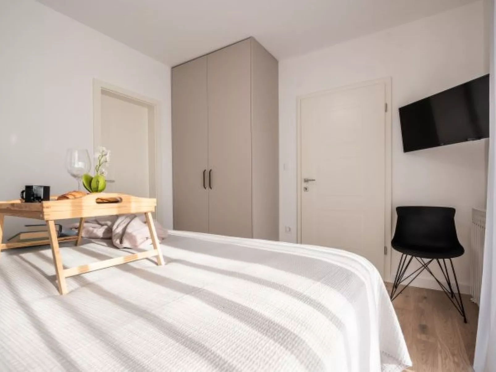 Villa Niko with heated pool - Image-tags.info