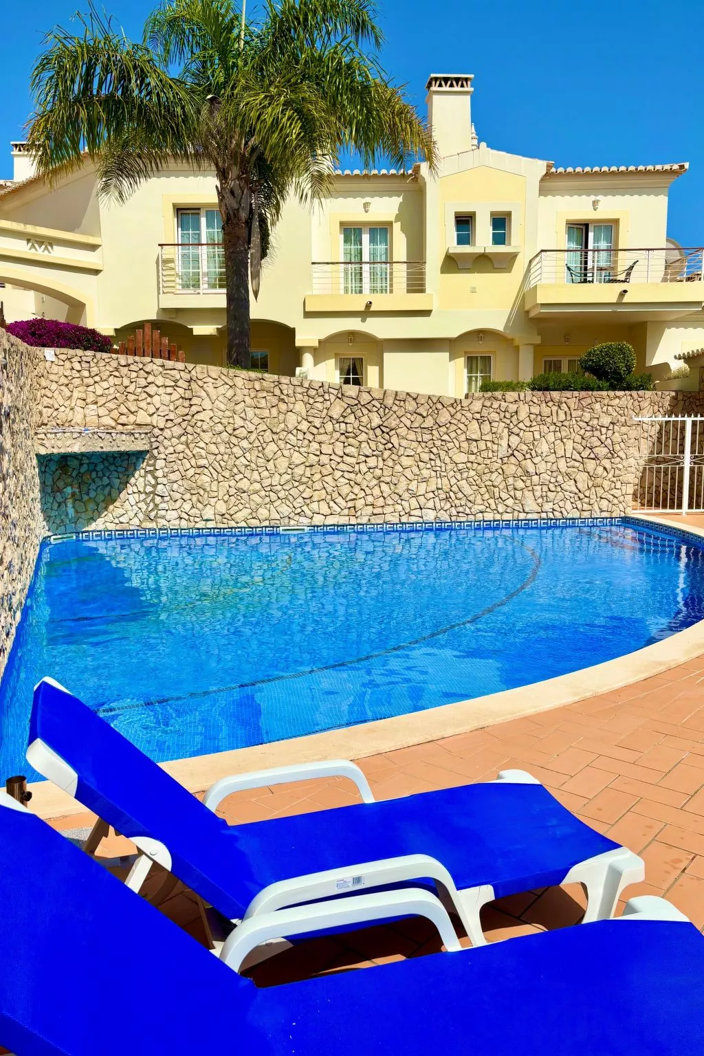 Mit beheiztem Pool - Image-tags.info