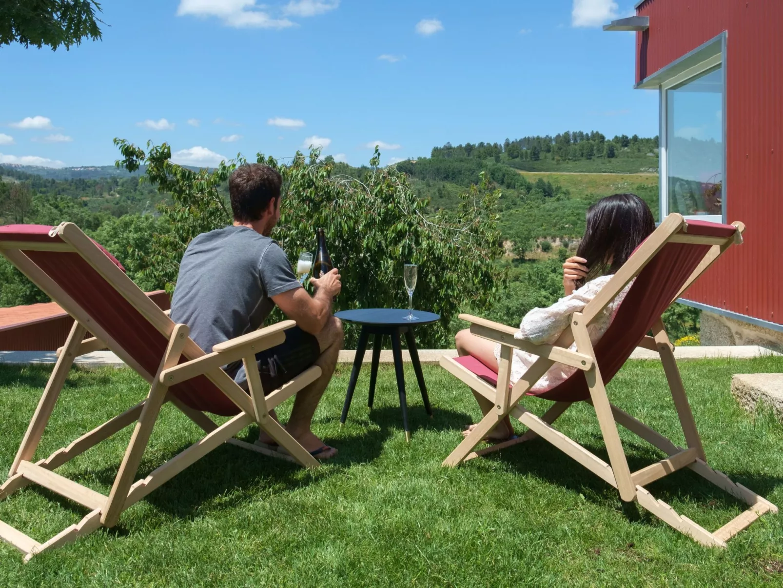 Haus in Vila Soeiro Do Chão mit privatem Parkplatz - Buiten
