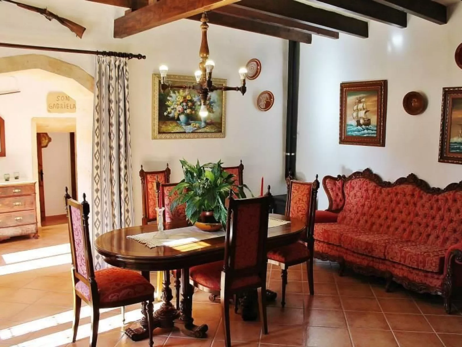 Finca "Son Gabriela" mit eigener Terrasse - Binnen