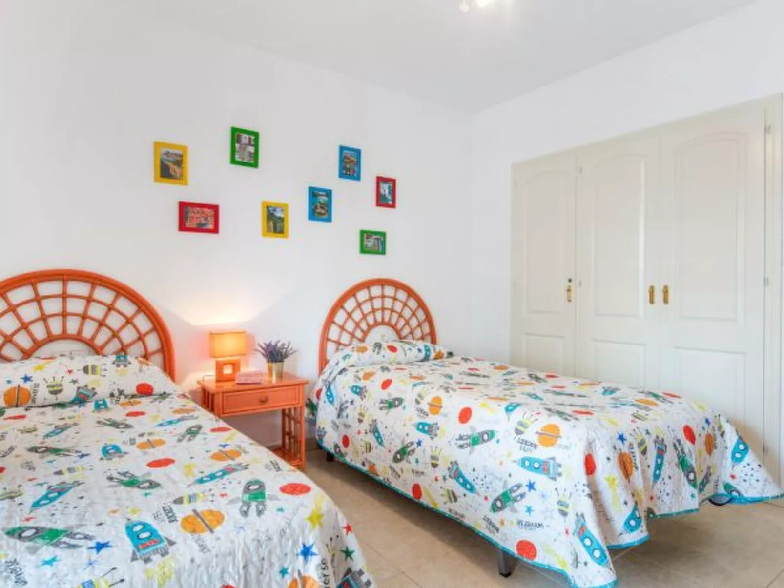 Apartment Zafiro - PlusHolidays - Image-tags.info