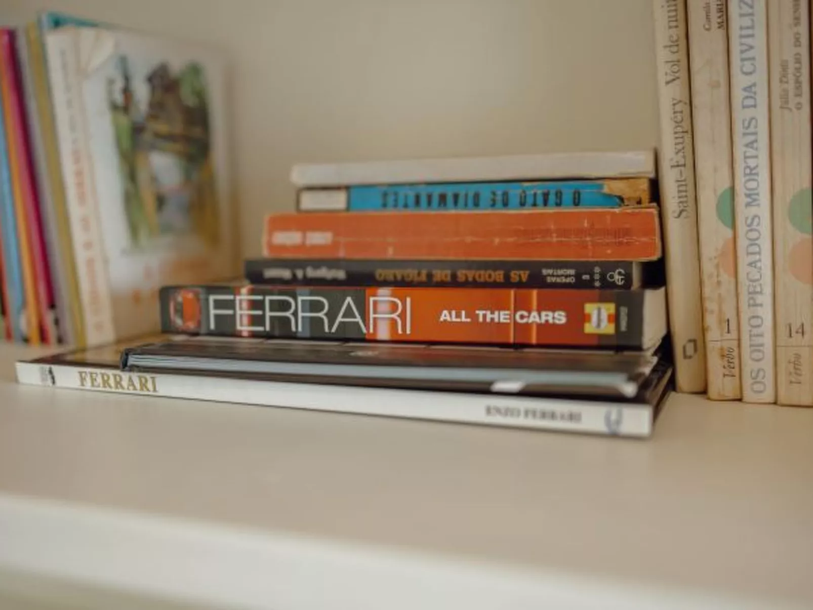 GRAND BOTANIC GARDEN APARTMENT by VACATIONY - Binnen