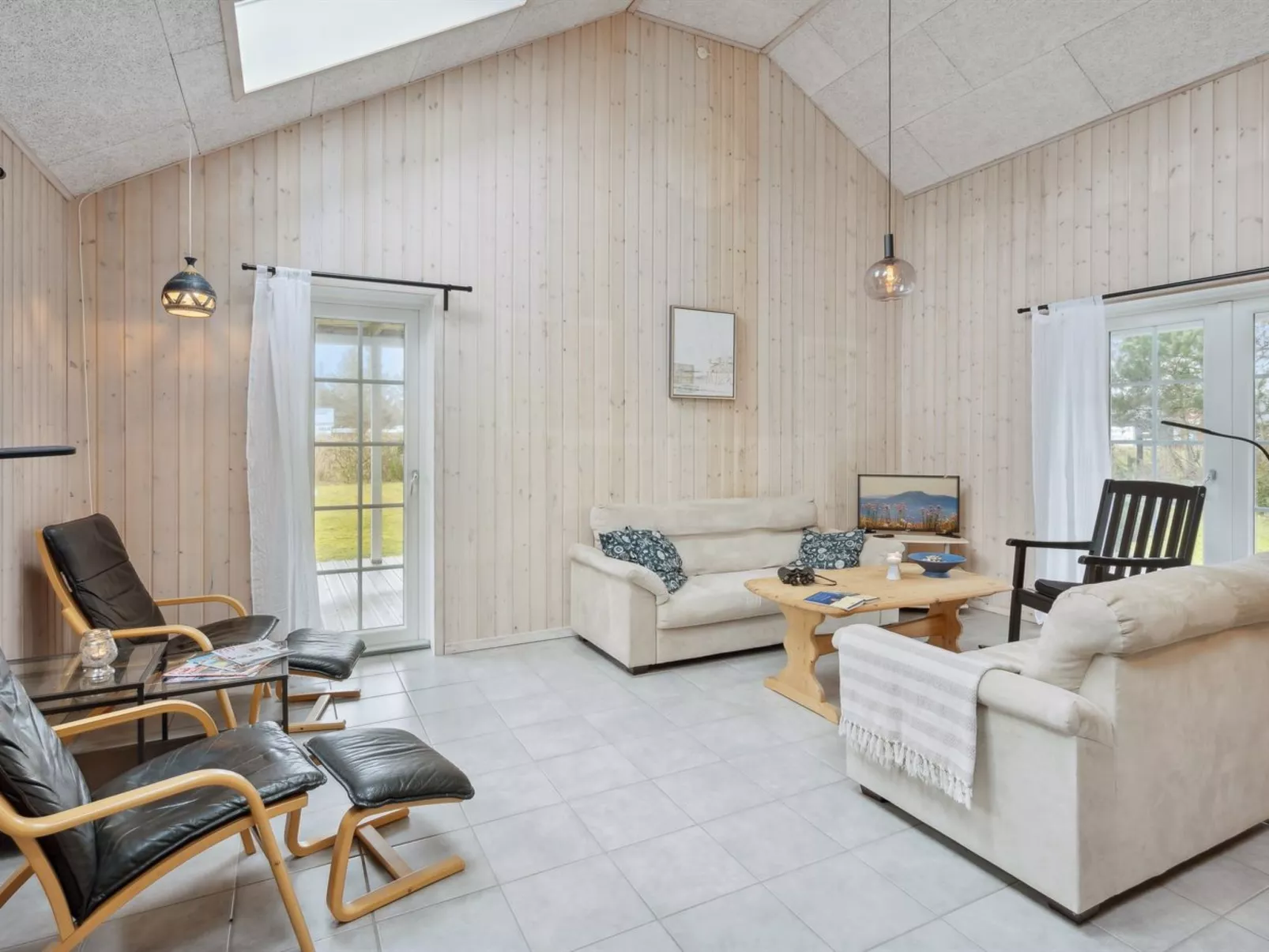 "Thorth" - 1.3km from the sea - Binnen