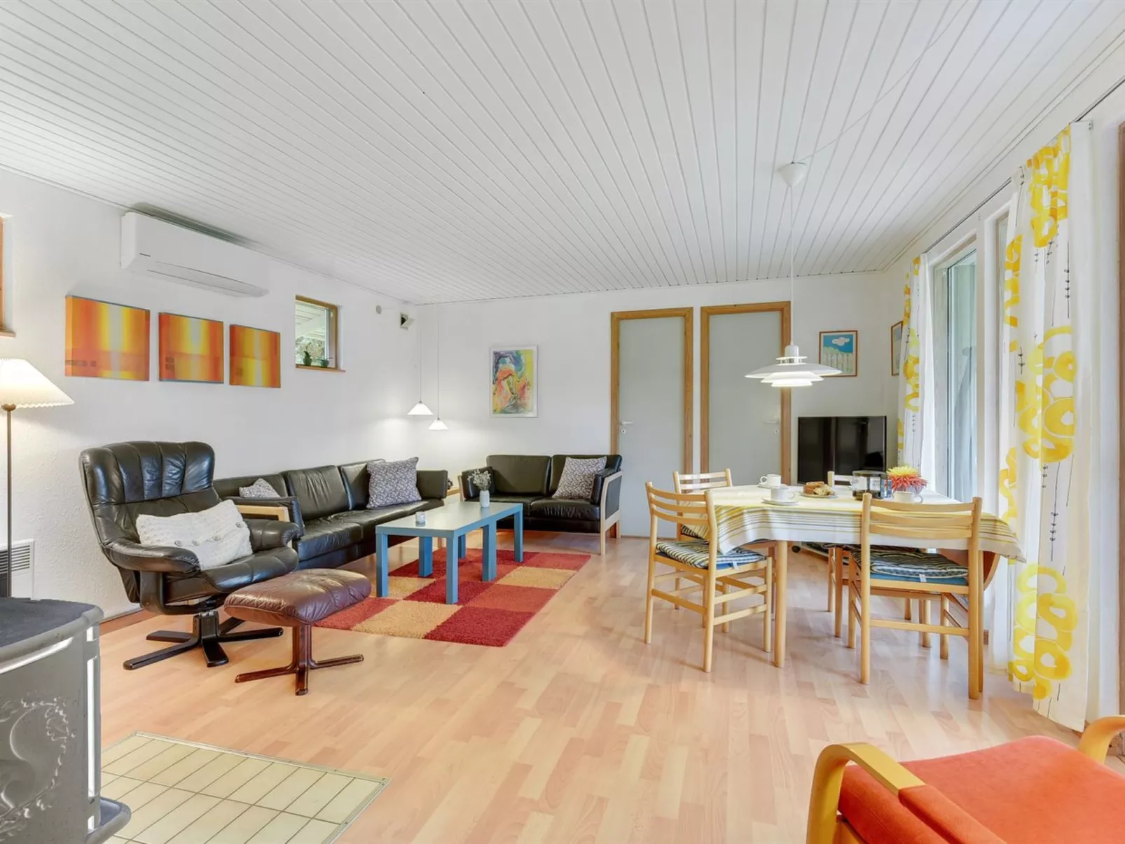 "Ingebore" - 350m from the sea - Binnen