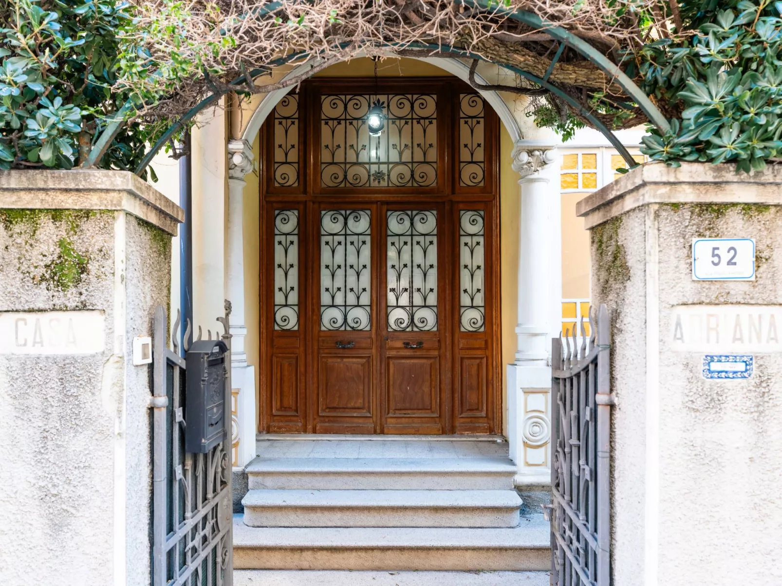 Villa Adriana - Buiten