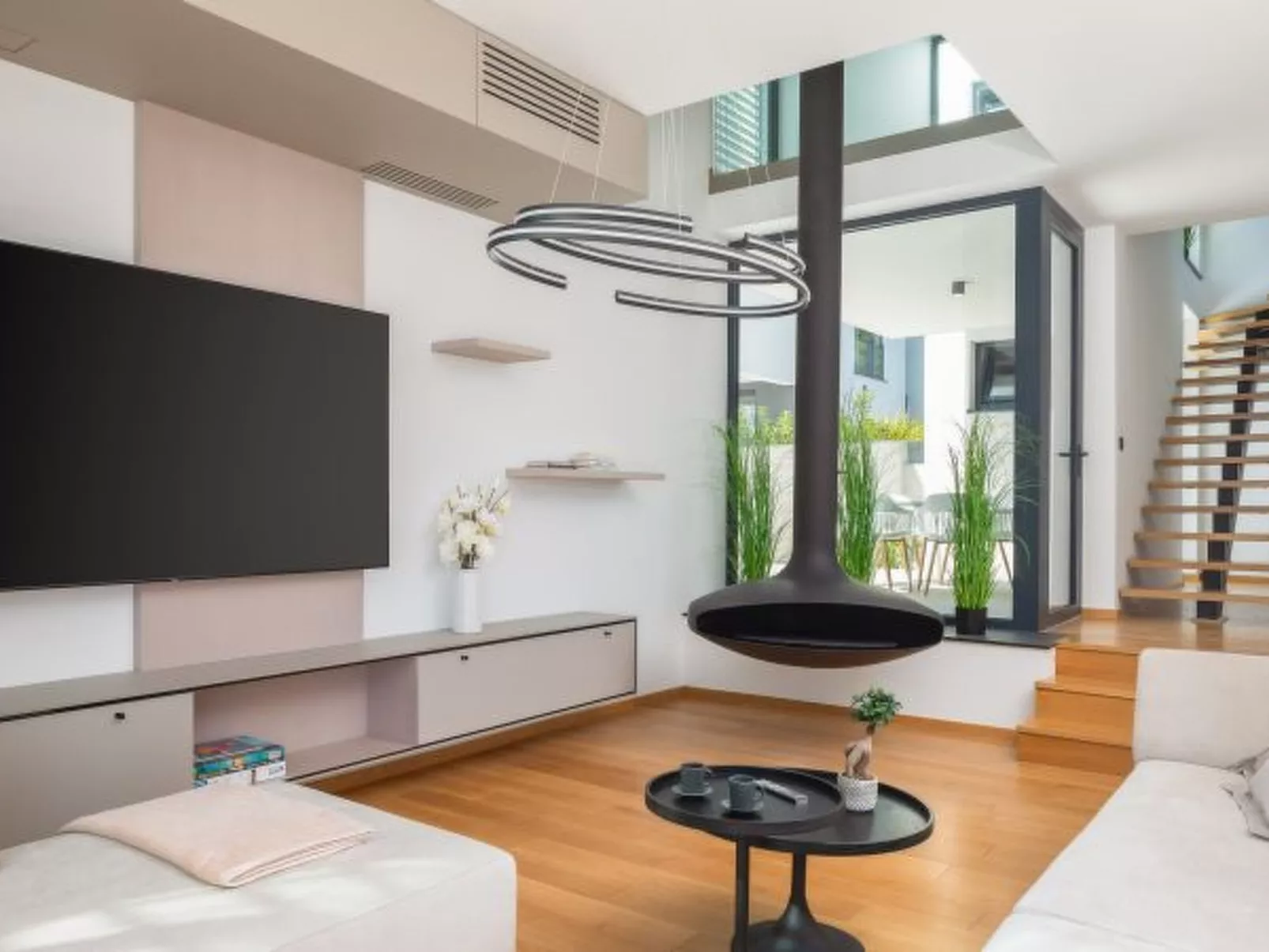 Villa Acacia with heated pool - Image-tags.info