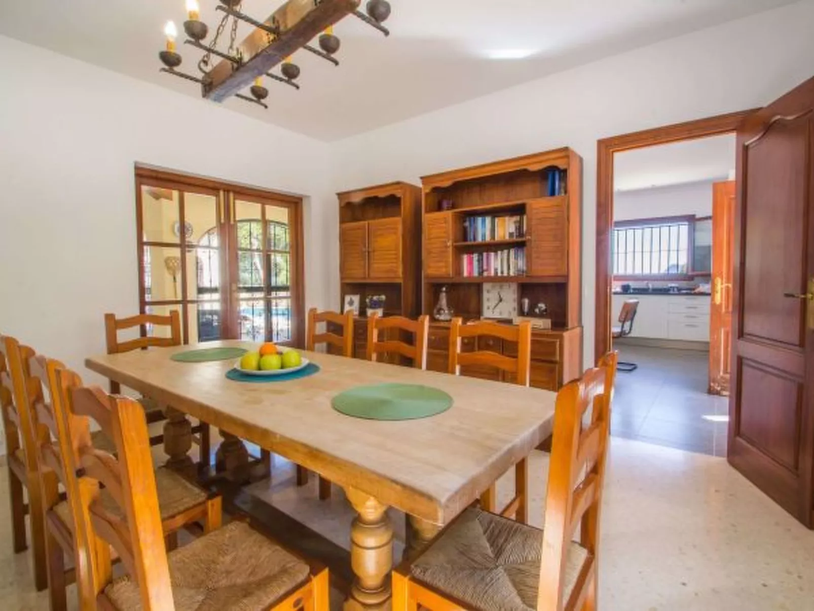 Villa Moskoa - PlusHolidays - Image-tags.info