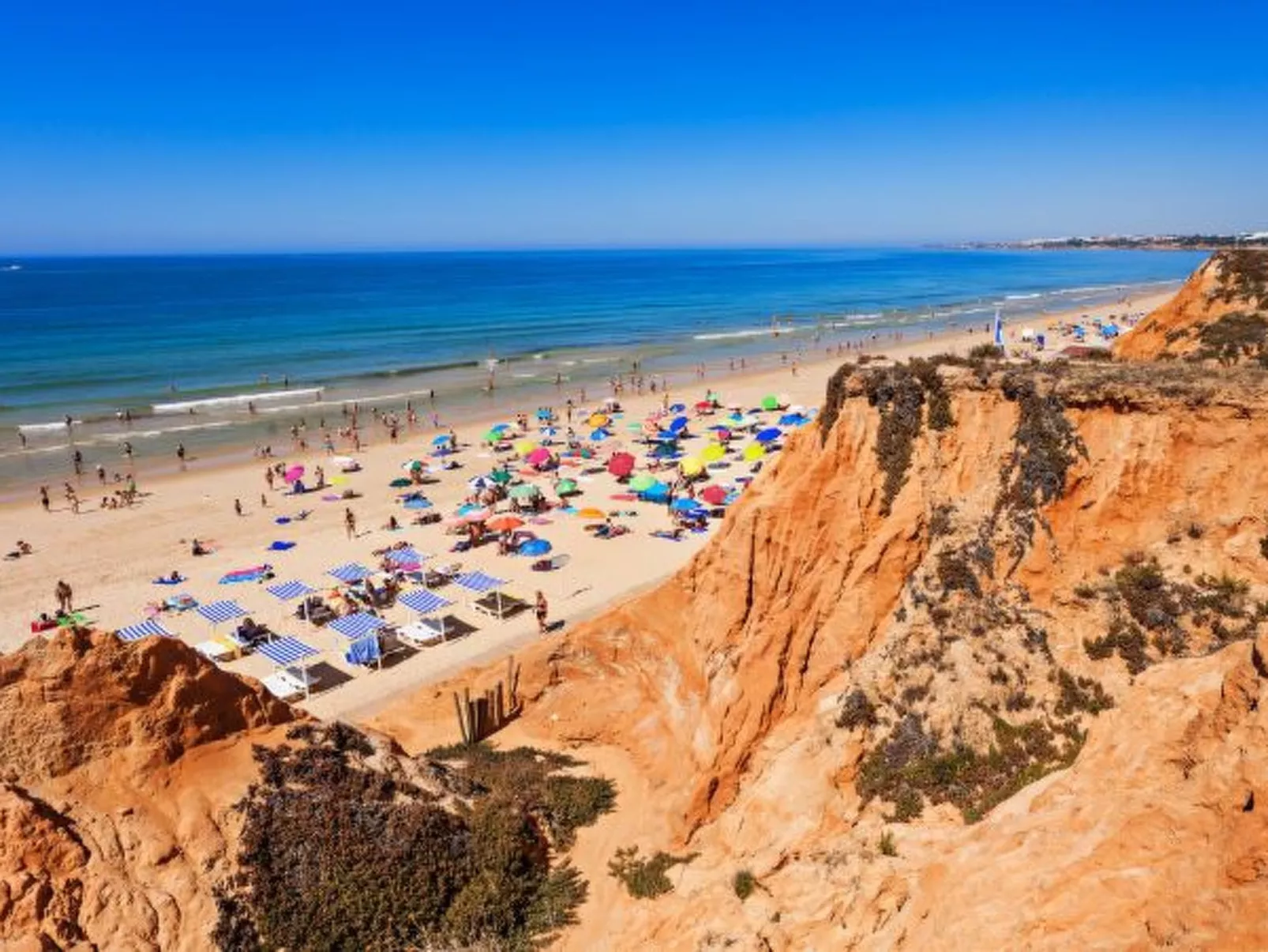 Alfamar Apartment at Praia da Falesia - Buiten