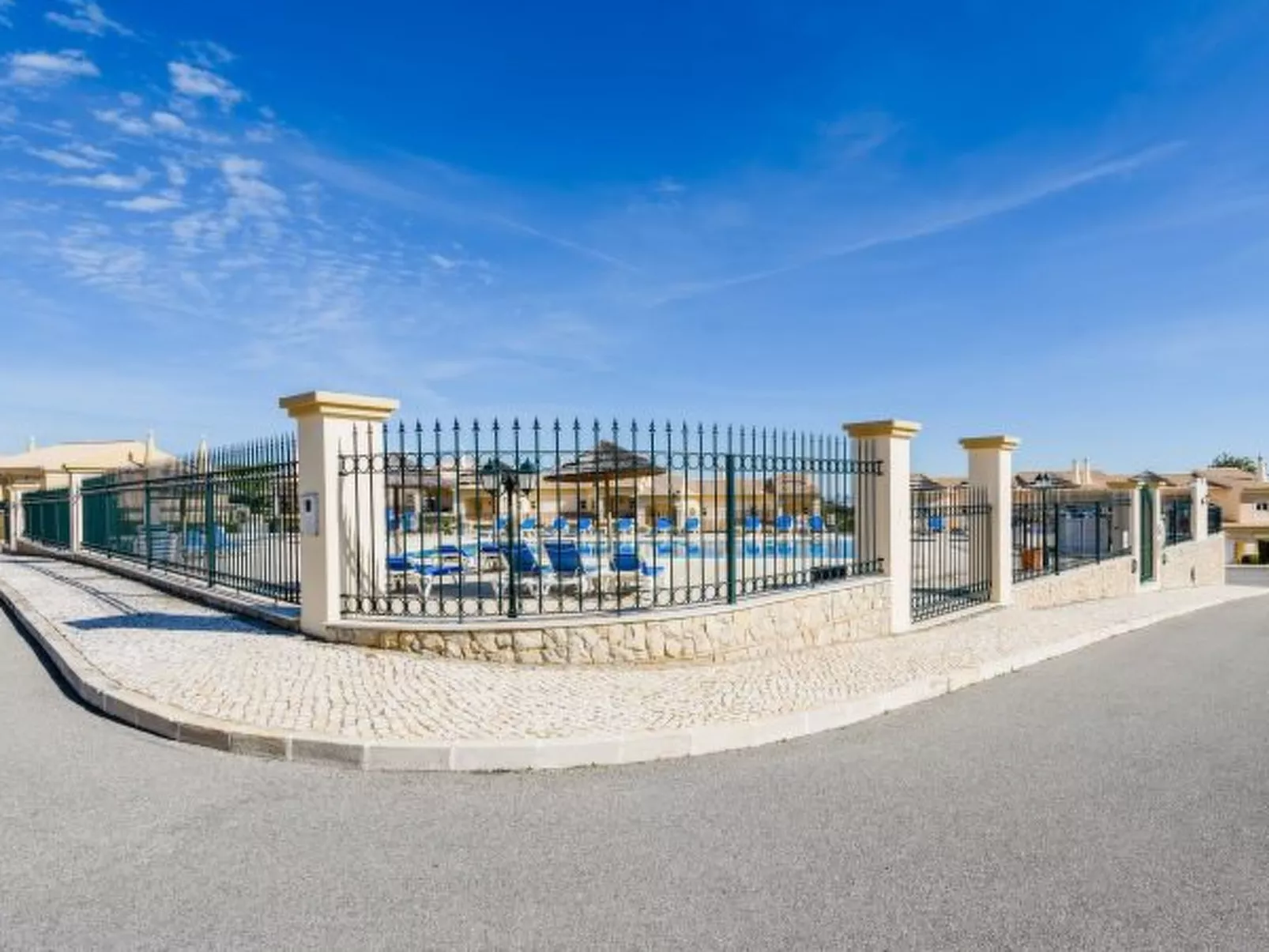 Boavista Charming Apartment - Buiten