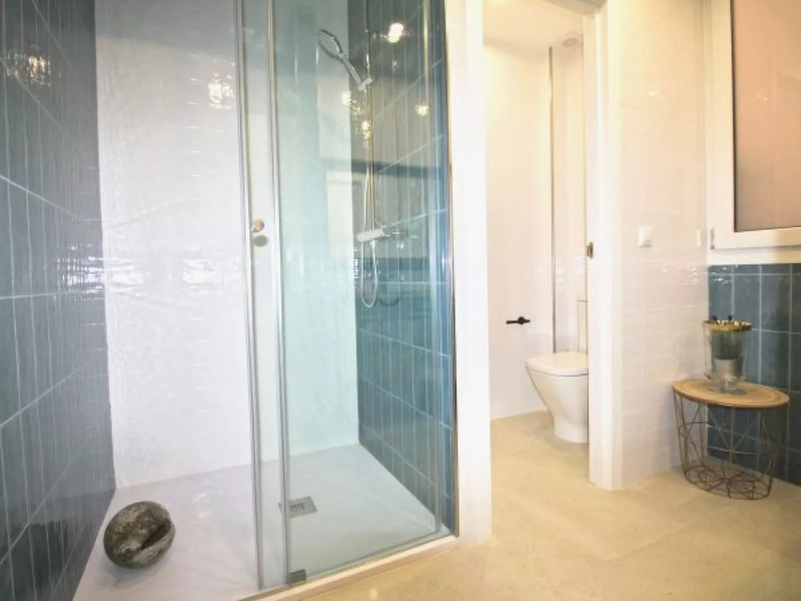 APART. GRANDE Y LUMINOSO EN EL CENTRO DE ALICANTE - Buiten