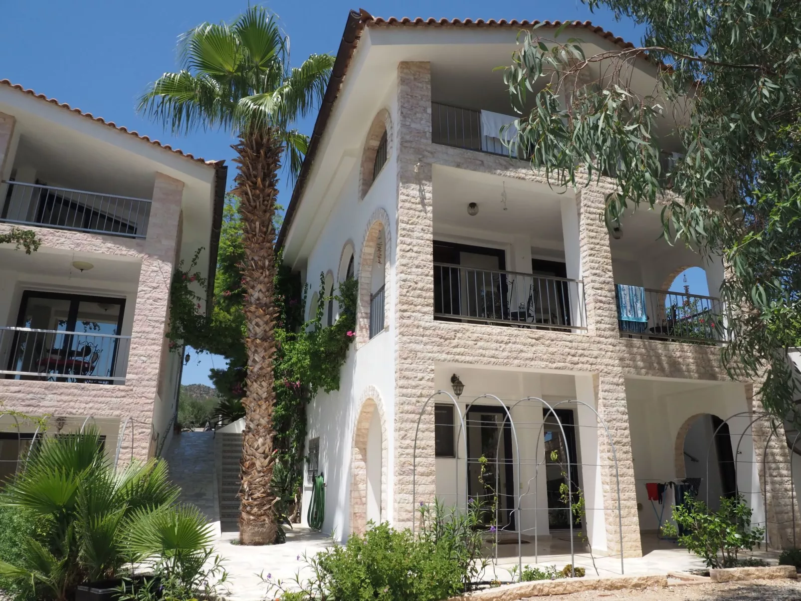 In Ermioni mit Grill, gemeinschaftlichem Pool und Terrasse - Buiten