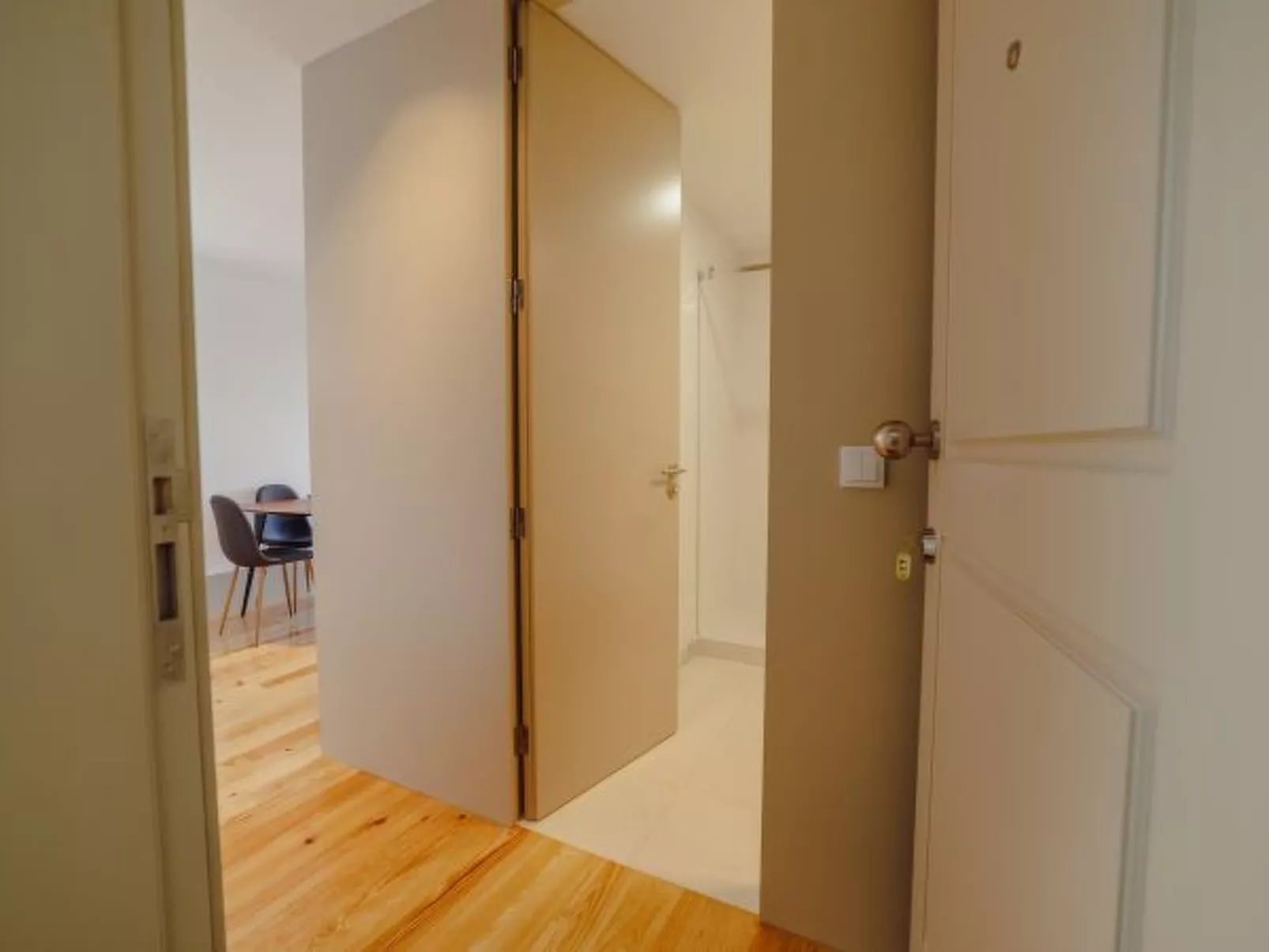 LEGACY OPORTO DESIGN APARTMENT G by VACATIONY - Binnen