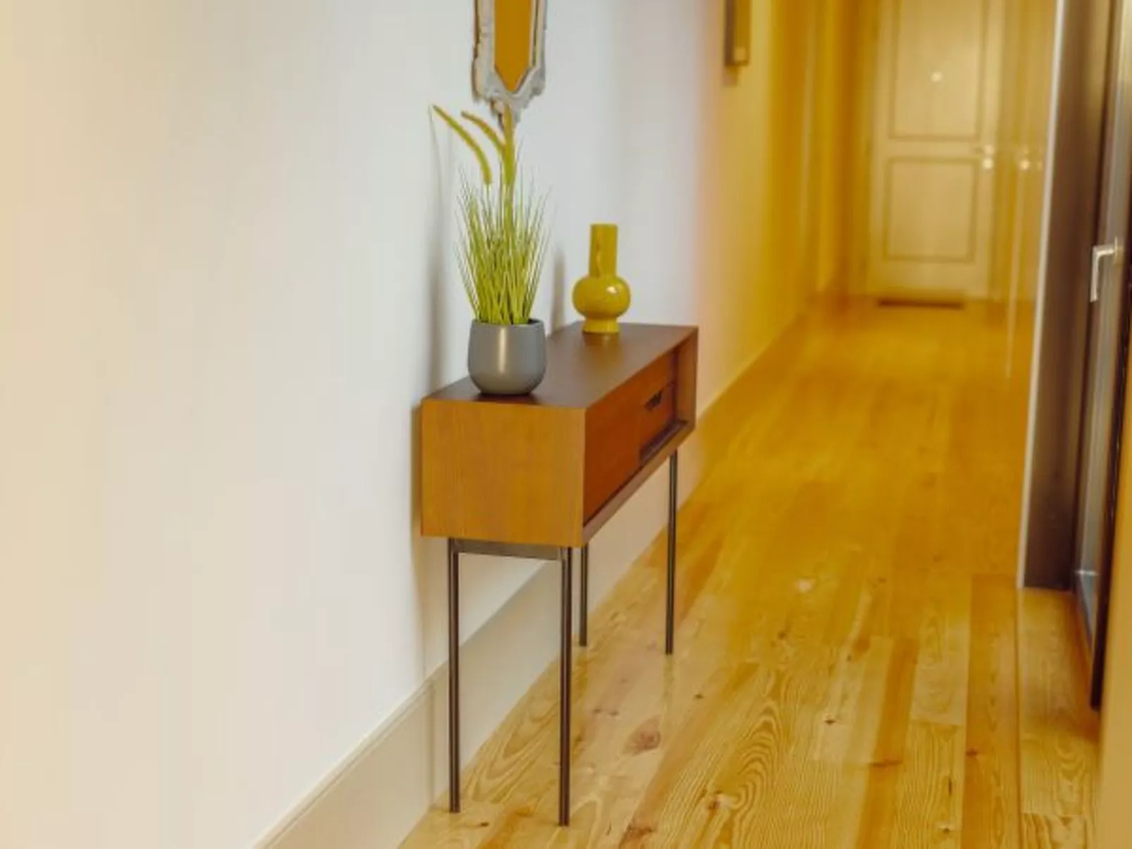 LEGACY OPORTO PREMIUM APARTMENT B by VACATIONY - Binnen