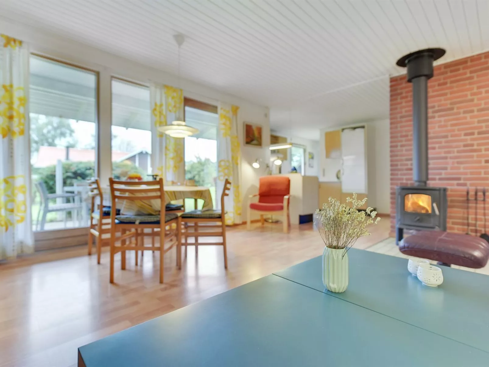 "Ingebore" - 350m from the sea - Binnen