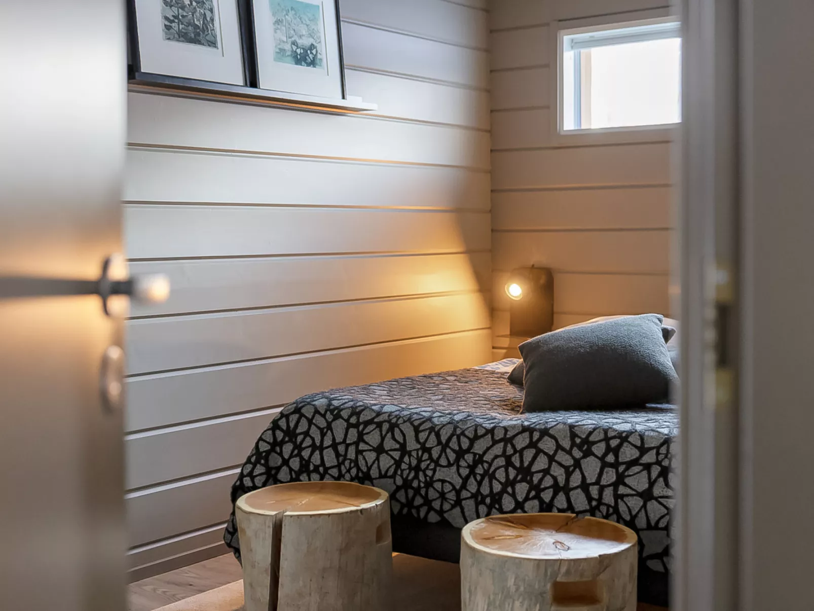 Loma-saaga 3 - Binnen