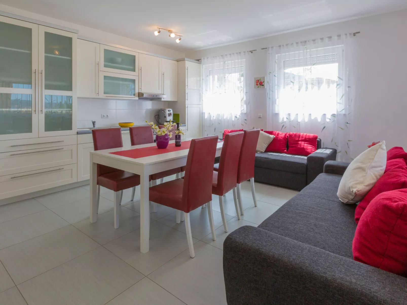 IVA-BONO 1 / HR-09873-01 - Binnen