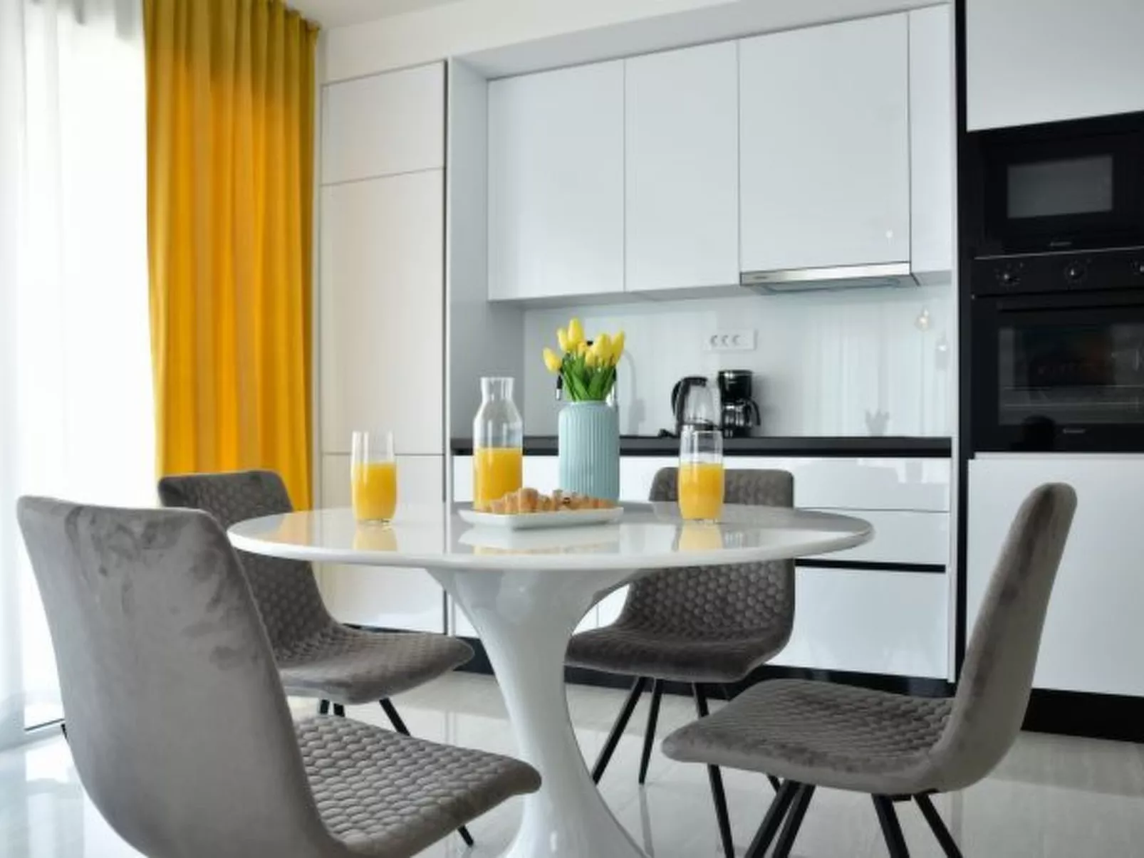 Villa La Perla Apt A3 with heated rooftop pool - Image-tags.info