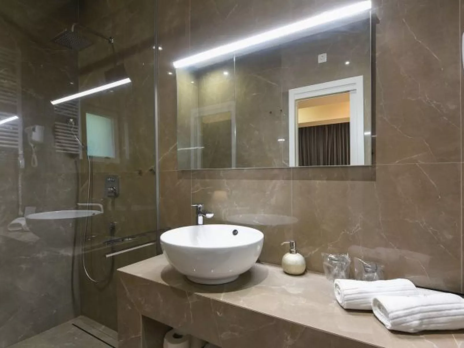 Rooftop heated pool Villa Jelena - Image-tags.info