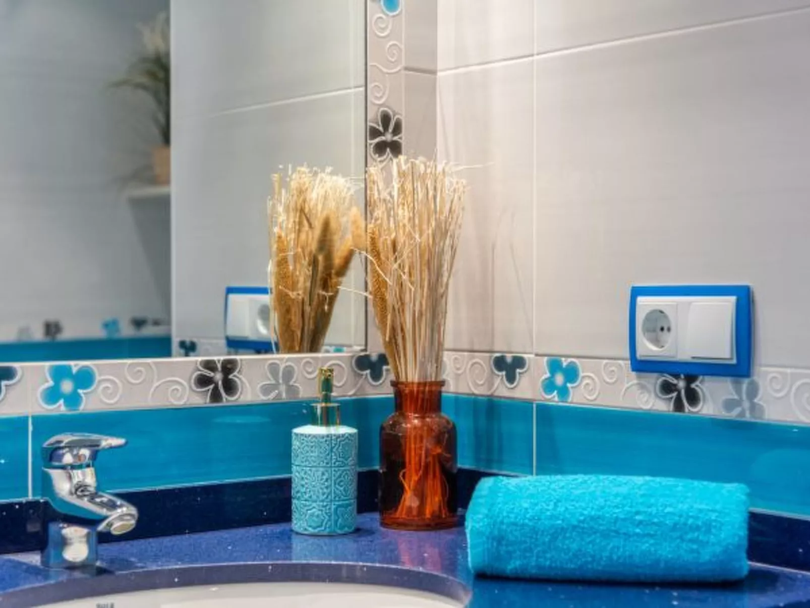 Apartament Pondarosa - PlusHolidays - Image-tags.info