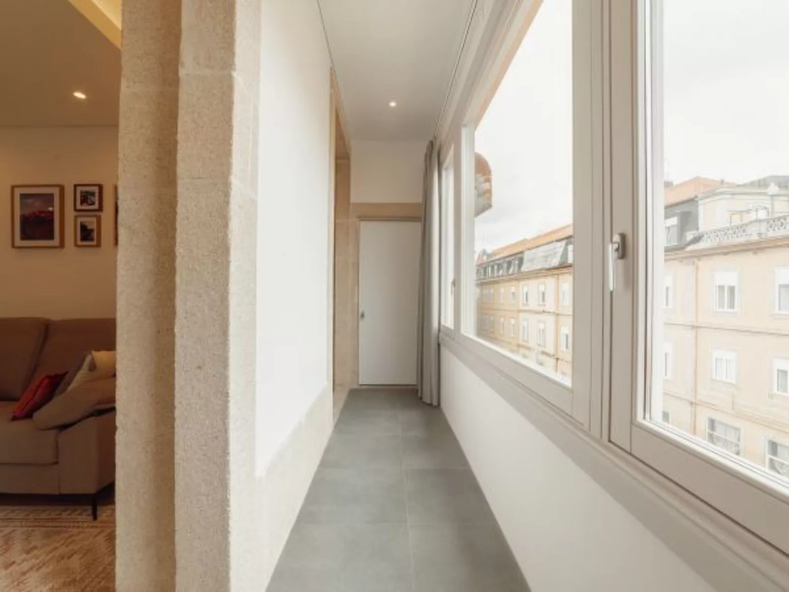 HEART OF PORTO APARTMENT F DUPLEX by VACATIONY - Binnen