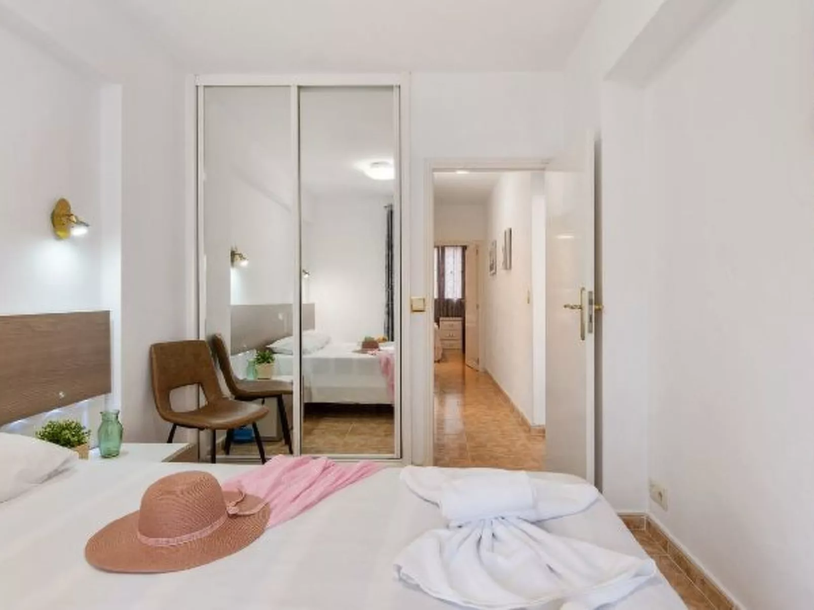 Apartment Penyon - PlusHolidays - Image-tags.info