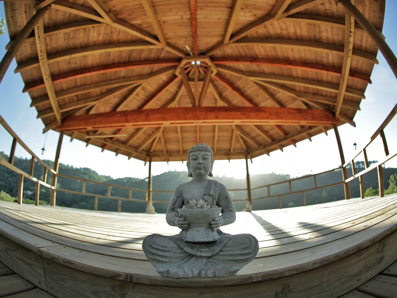 Romantisch und einzigartig "Das Bambus-Apartment" - Buiten