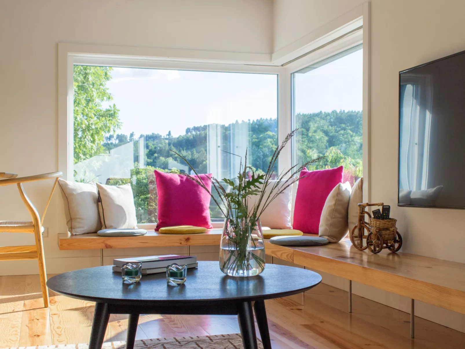 Haus in Vila Soeiro Do Chão mit privatem Parkplatz - Binnen