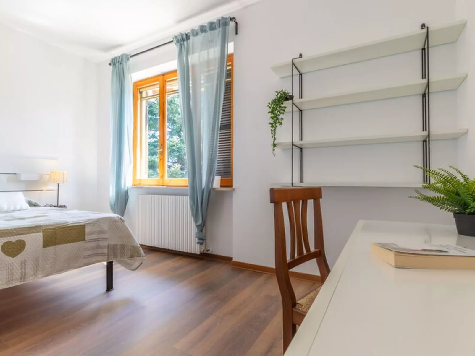 Sunrise Hill Holiday Home - Image-tags.info