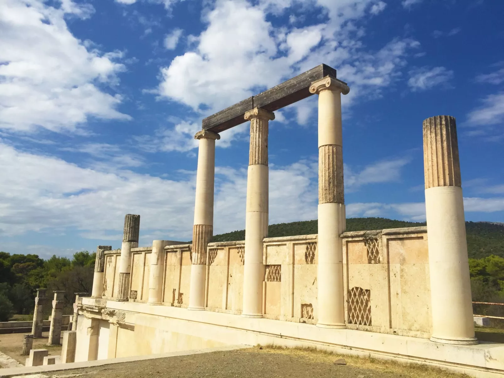 In Ermioni mit Garten, gemeinschaftlichem Pool und Terrasse - Buiten