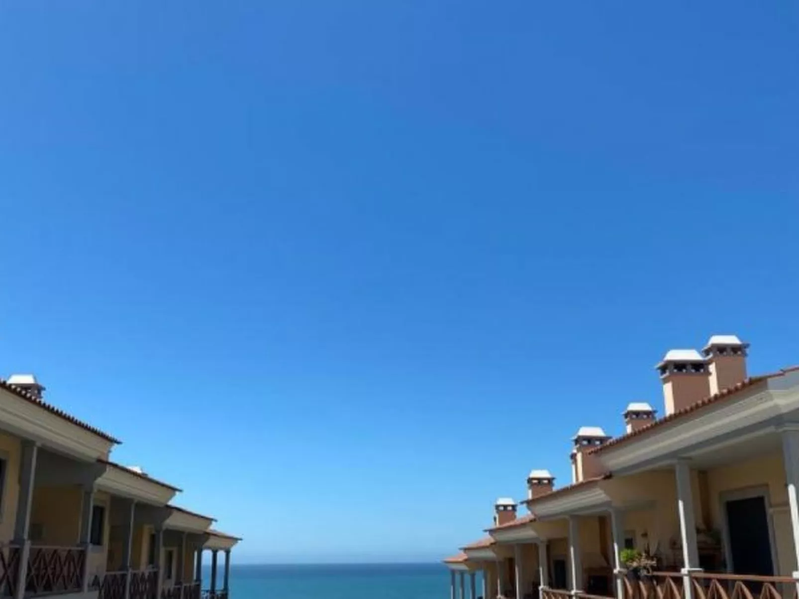 SUNSET HOUSE WITH SEAVIEW & TERRACE by VACATIONY - Buiten