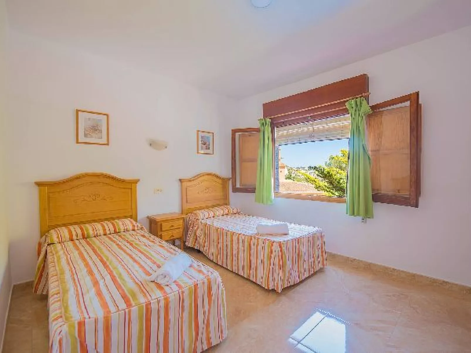 Villa Bernia - PlusHolidays - Image-tags.info