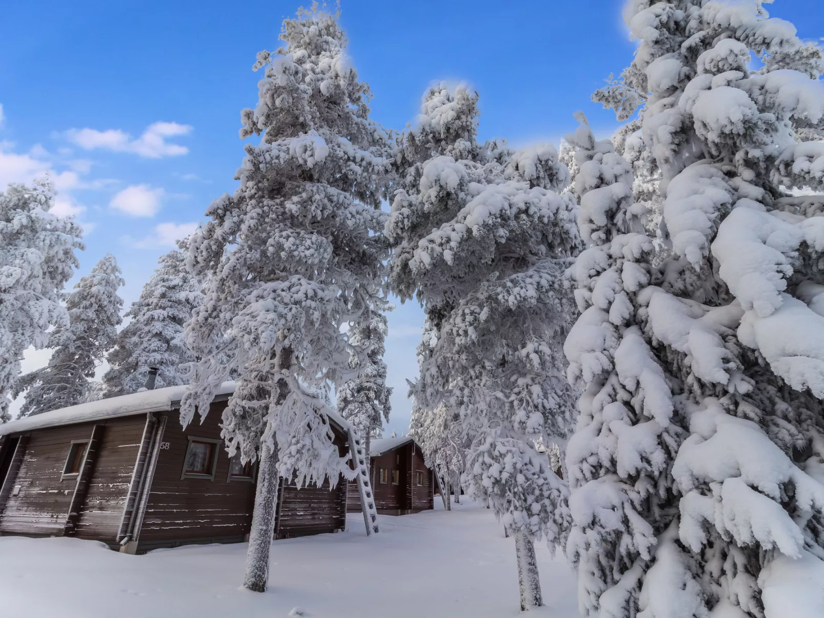 Kelokaltiokylä mökki 58 - Binnen