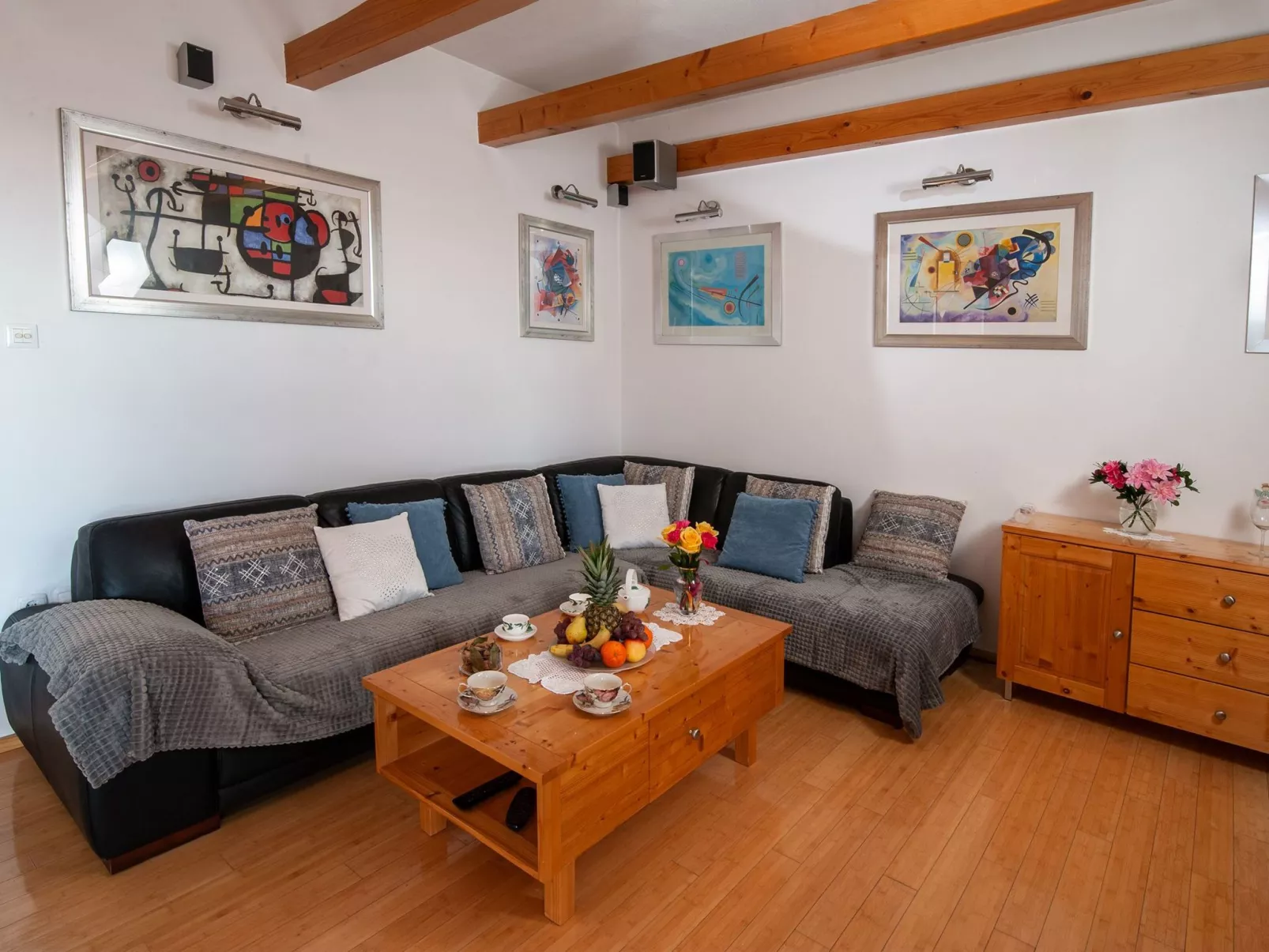 Haus in Mravince mit Whirlpool und Garten - Image-tags.info