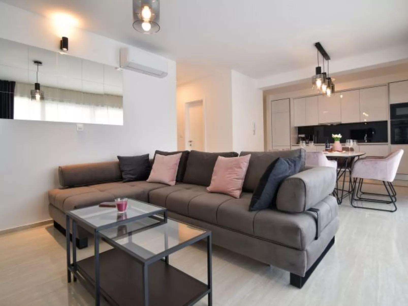 Villa La Perla Apt 2 4+2 with heated rooftop pool - Image-tags.info